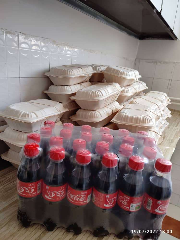 توزیع غذای گرم به مناسبت عید غدیر 